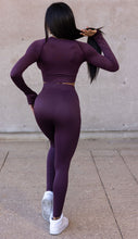 Load image into Gallery viewer, AKA ATHLETIC TRAINING LONG SLEEVE CROP