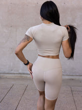 Load image into Gallery viewer, VELVET CYCLING SHORT
