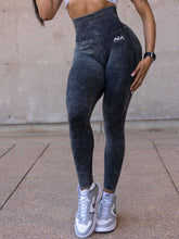 Load image into Gallery viewer, VIBE 360 LEGGING
